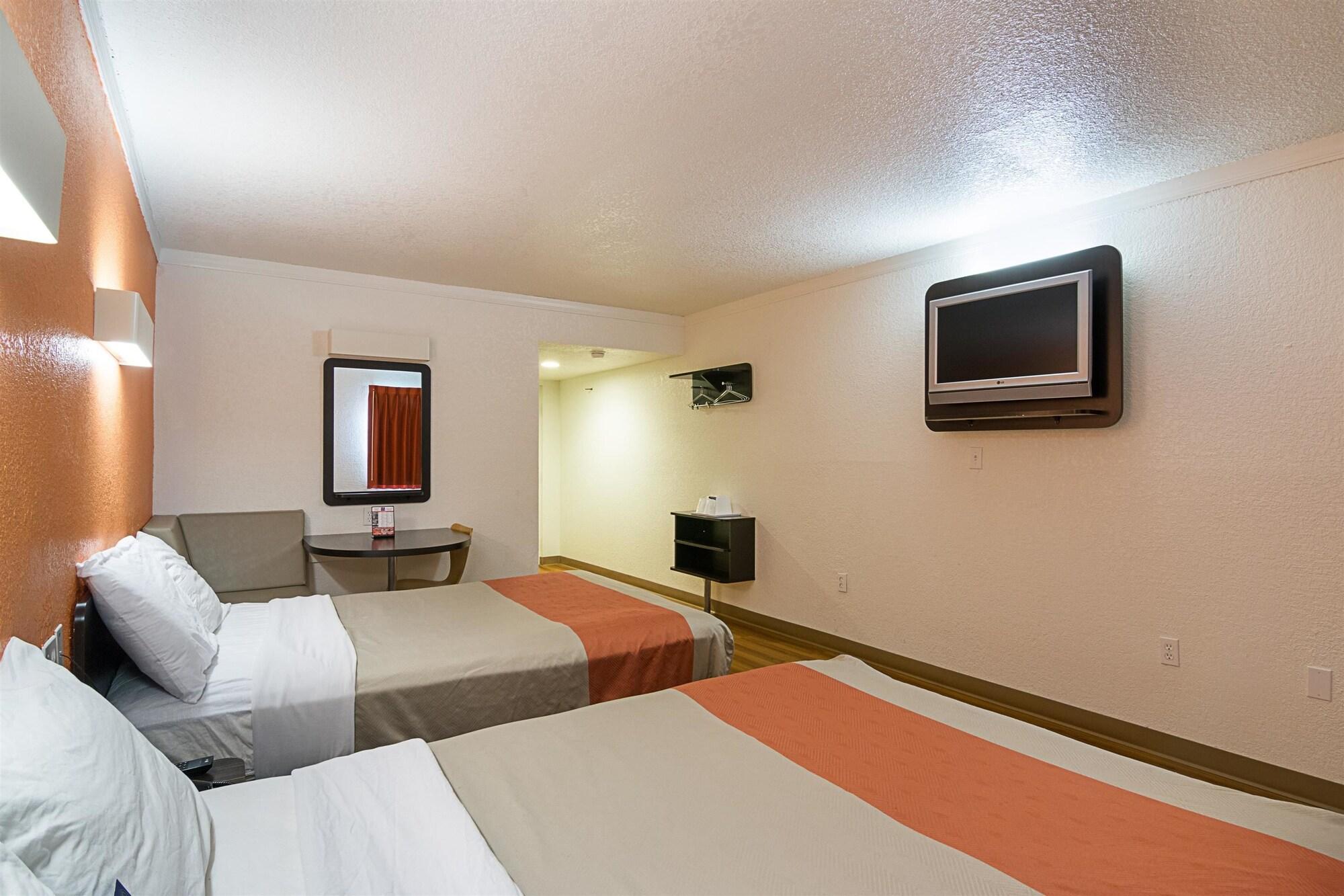 Motel 6-Tampa, Fl - Fairgrounds Heartland Dış mekan fotoğraf