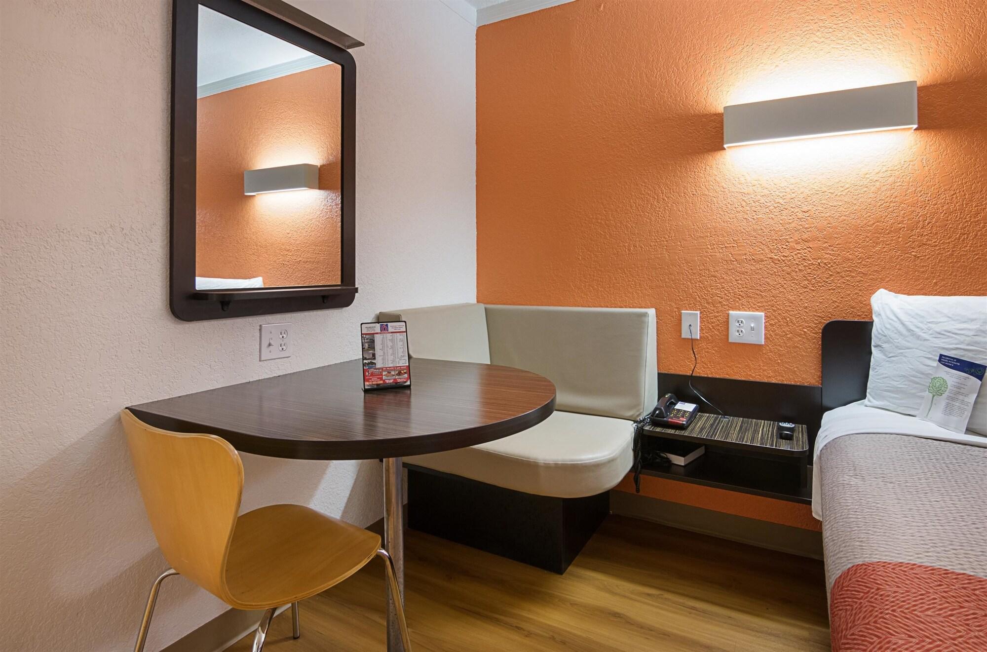 Motel 6-Tampa, Fl - Fairgrounds Heartland Dış mekan fotoğraf