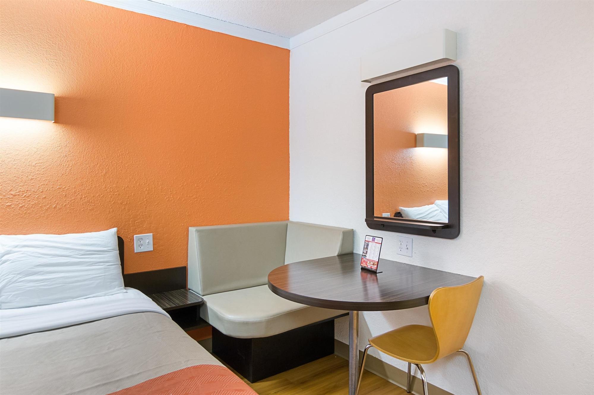 Motel 6-Tampa, Fl - Fairgrounds Heartland Dış mekan fotoğraf