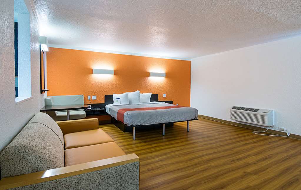 Motel 6-Tampa, Fl - Fairgrounds Heartland Oda fotoğraf